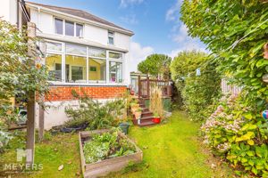 Photo 28- click for photo gallery